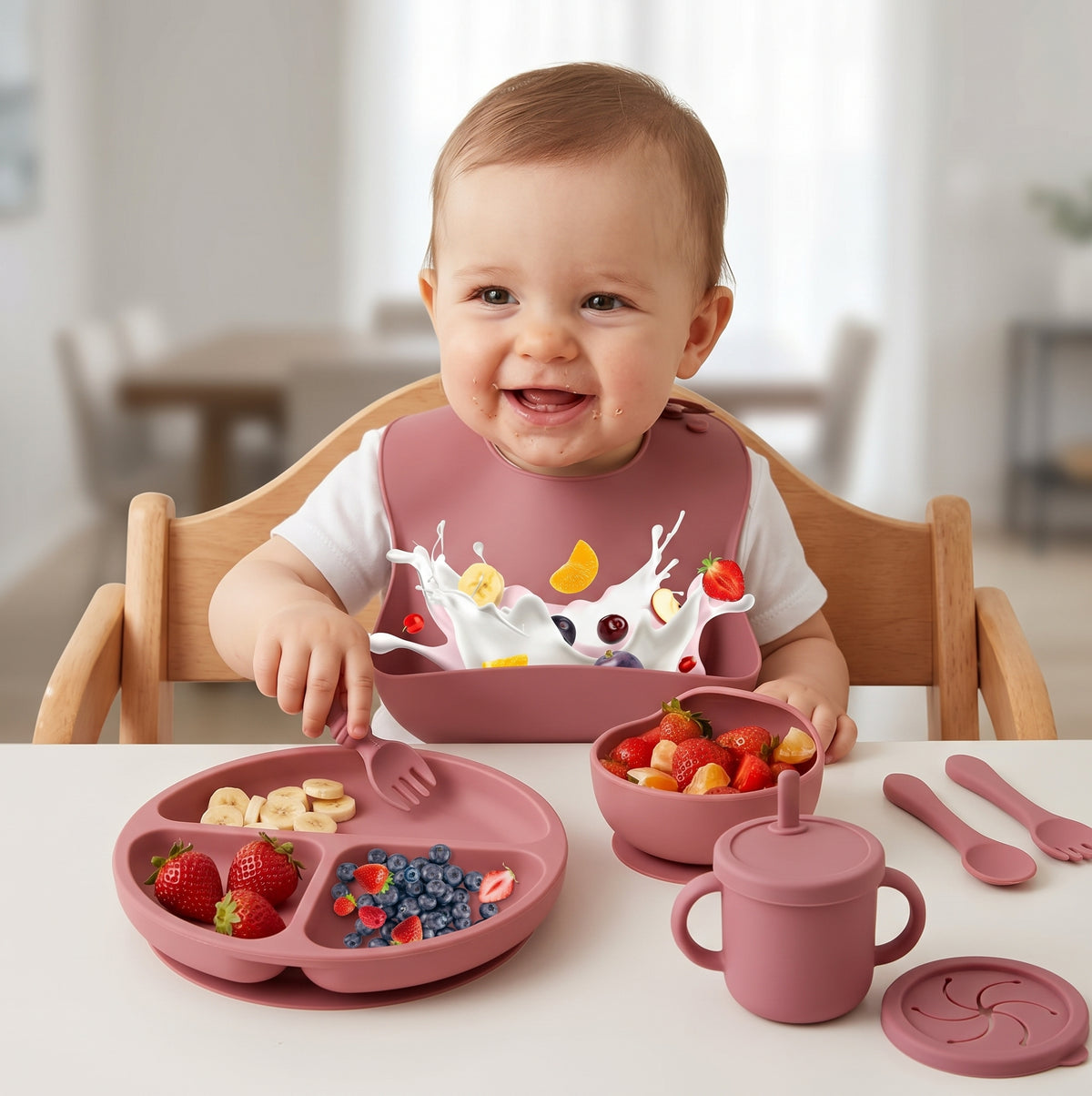Ensemble Repas Bébé en Silicone Sans BPA – Assiette, Bol à Ventouse, Gobelet, Cuillère & Fourchette