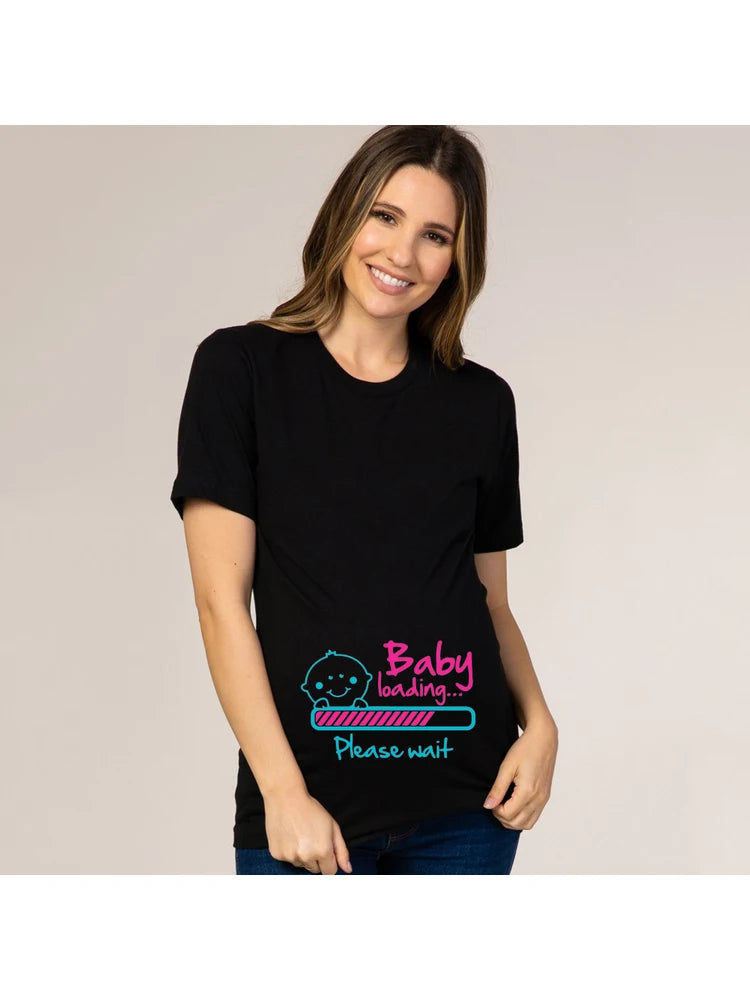 T-shirt de maternité collection humour et tendresse : Annoncez votre grossesse avec style, confort et une touche de fun