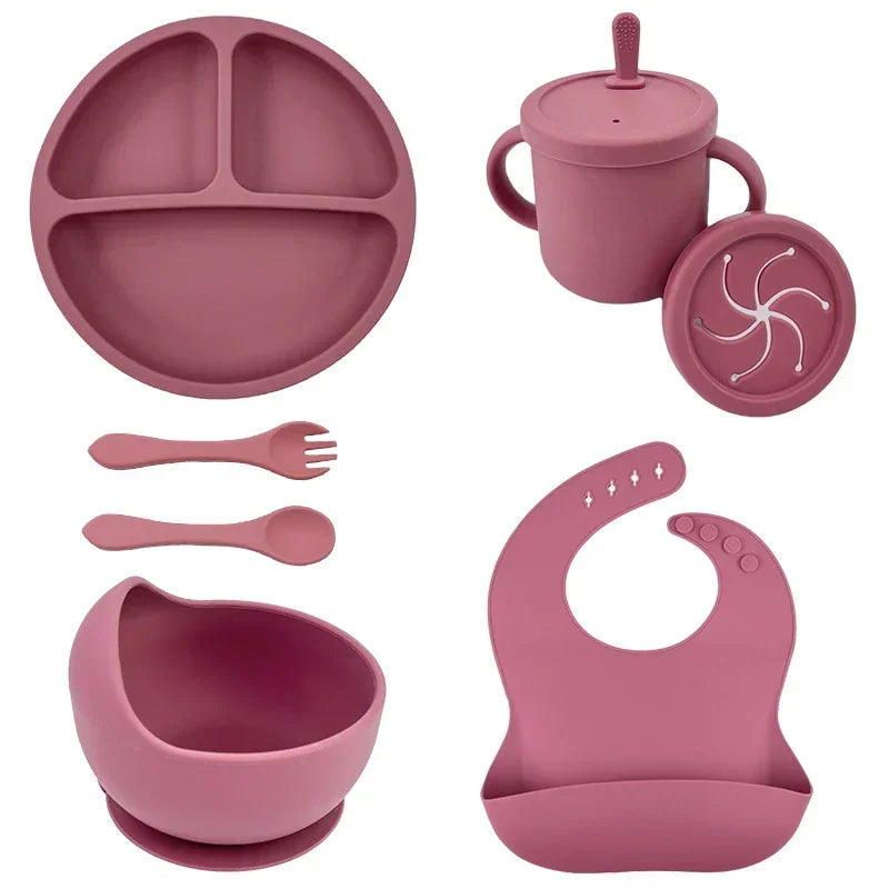 Ensemble Repas Bébé en Silicone Sans BPA – Assiette, Bol à Ventouse, Gobelet, Cuillère & Fourchette